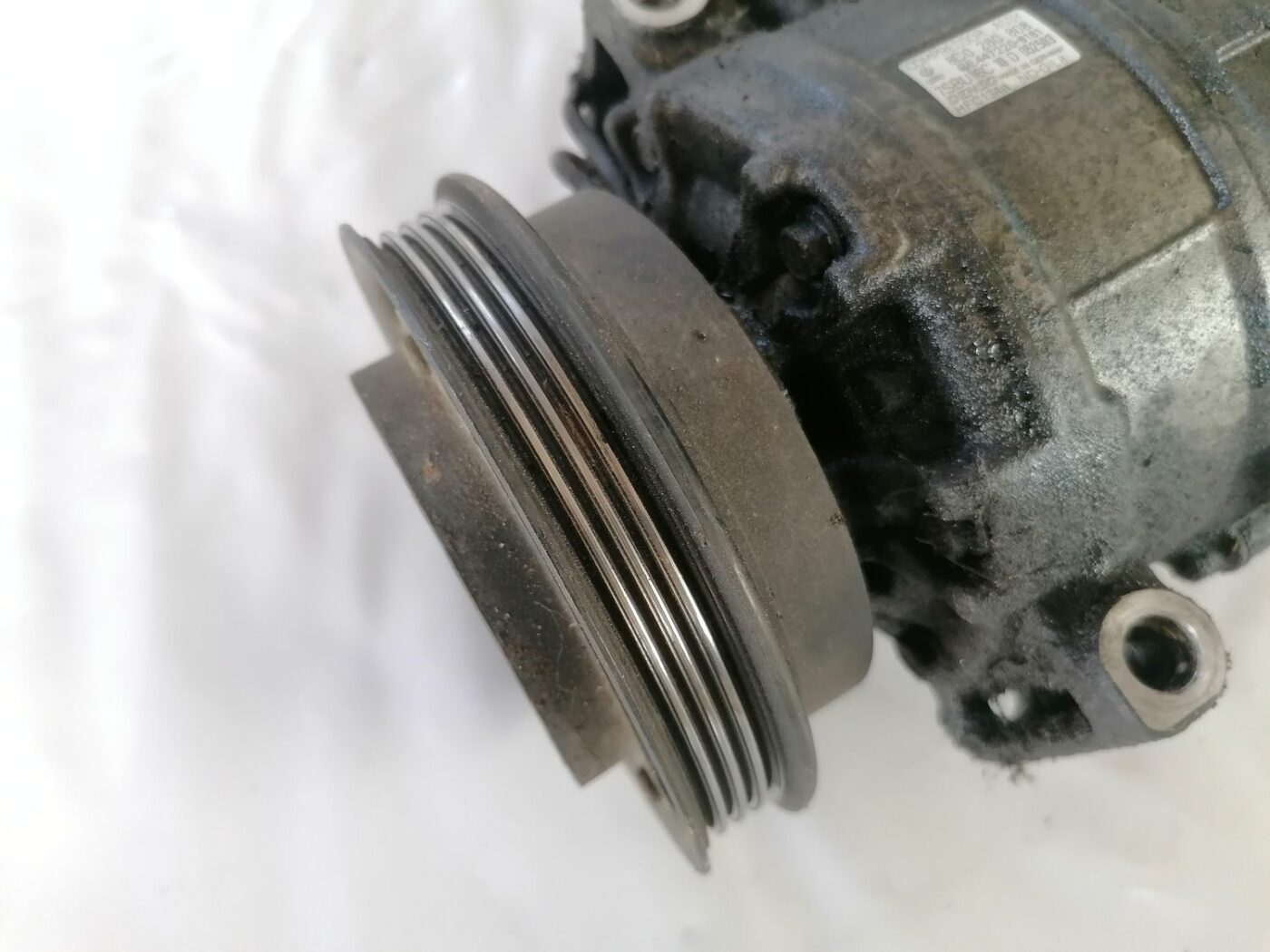 Gaisa kondicioniera kompresors priekš VW PASSAT 2003 UNIVERSAL BLUE 2 Gaisa kondicioniera kompresors priekš VW PASSAT 2003 UNIVERSAL BLUE