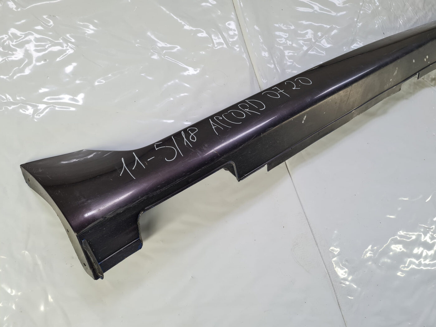 Ārēja sliekšņa laba uzlika priekš HONDA ACCORD 2008 2 Ārēja sliekšņa laba uzlika priekš HONDA ACCORD 2008