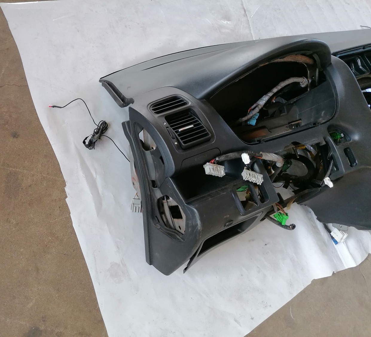 Mērinstrumentu panelis priekš HONDA CIVIC 2004 10 Mērinstrumentu panelis priekš HONDA CIVIC 2004