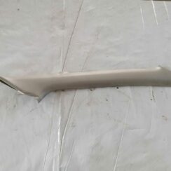 Priekšējas salona statnes apdare priekš HONDA CIVIC 2004