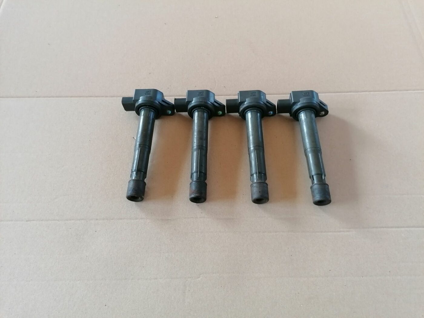 Augstsprieguma spole priekš HONDA ACCORD 2003 SILVER 1 Augstsprieguma spole priekš HONDA ACCORD 2003 SILVER