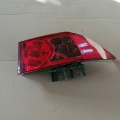 Aizmugurējais labais lukturis priekš HONDA ACCORD 2003 SILVER