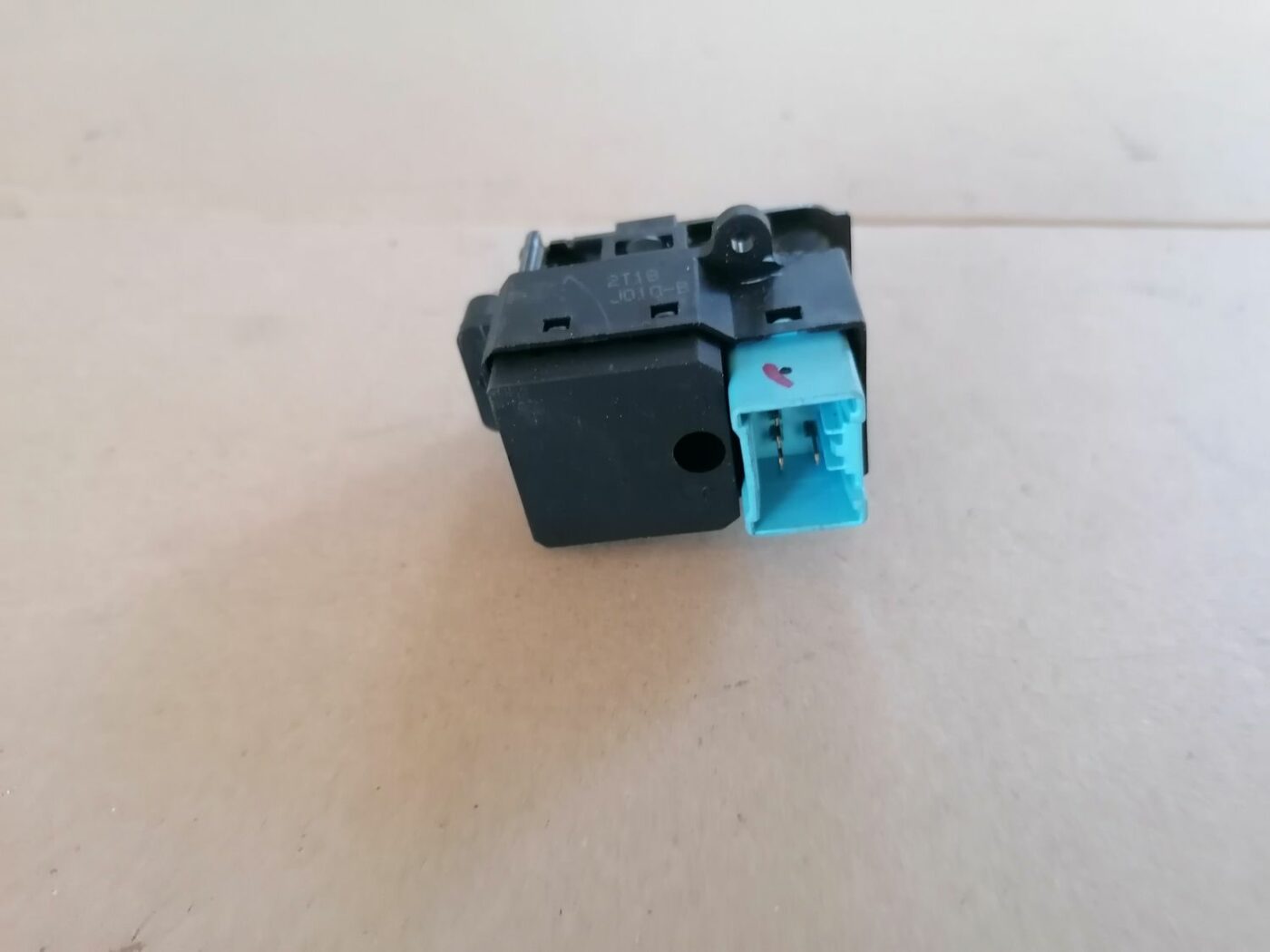 Stikla pacelšanas poga priekš HONDA ACCORD 2003 SILVER