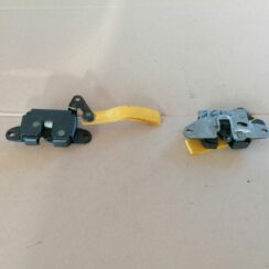 Aizmugurējā sēdekļa slēdzene priekš HONDA ACCORD 2003 SILVER