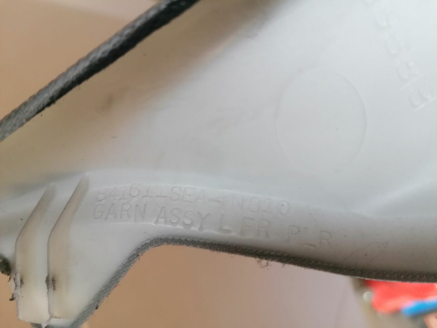 Priekšējas salona statnes apdare priekš HONDA ACCORD 2003 SILVER 3 Priekšējas salona statnes apdare priekš HONDA ACCORD 2003 SILVER