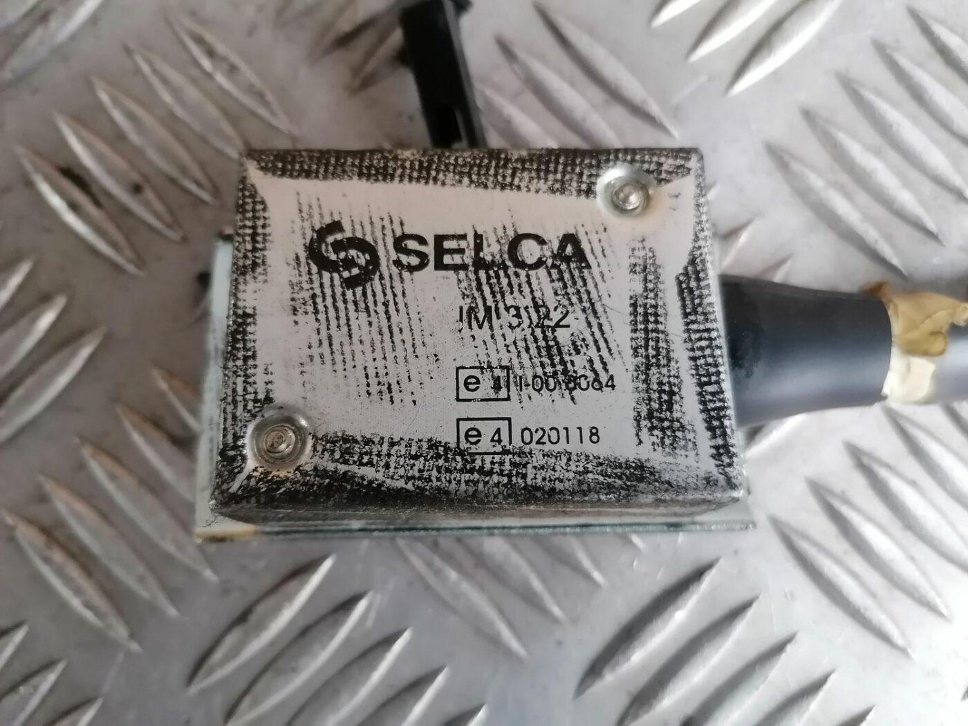 Imobilaizera vadības bloks priekš HONDA ACCORD 2003 SILVER 5 Imobilaizera vadības bloks priekš HONDA ACCORD 2003 SILVER