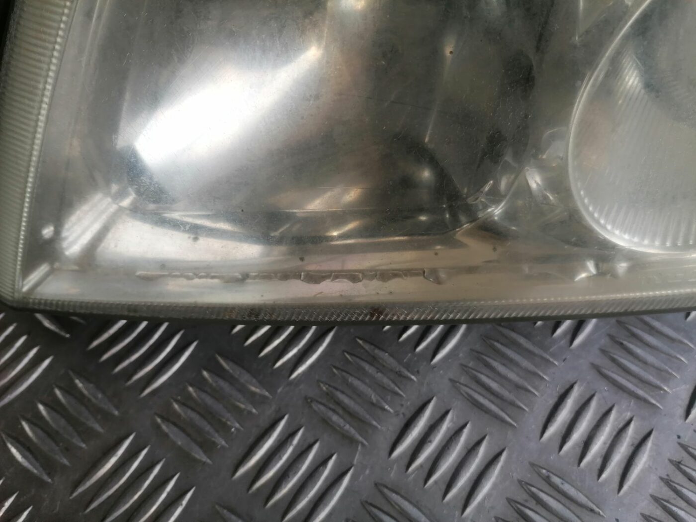 Priekšējais kreisais lukturis priekš OPEL VECTRA C 2002 7 Priekšējais kreisais lukturis priekš OPEL VECTRA C 2002