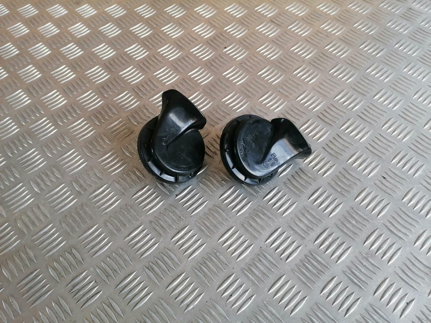 Skaņas signāls priekš OPEL VECTRA C 2002 1 Skaņas signāls priekš OPEL VECTRA C 2002