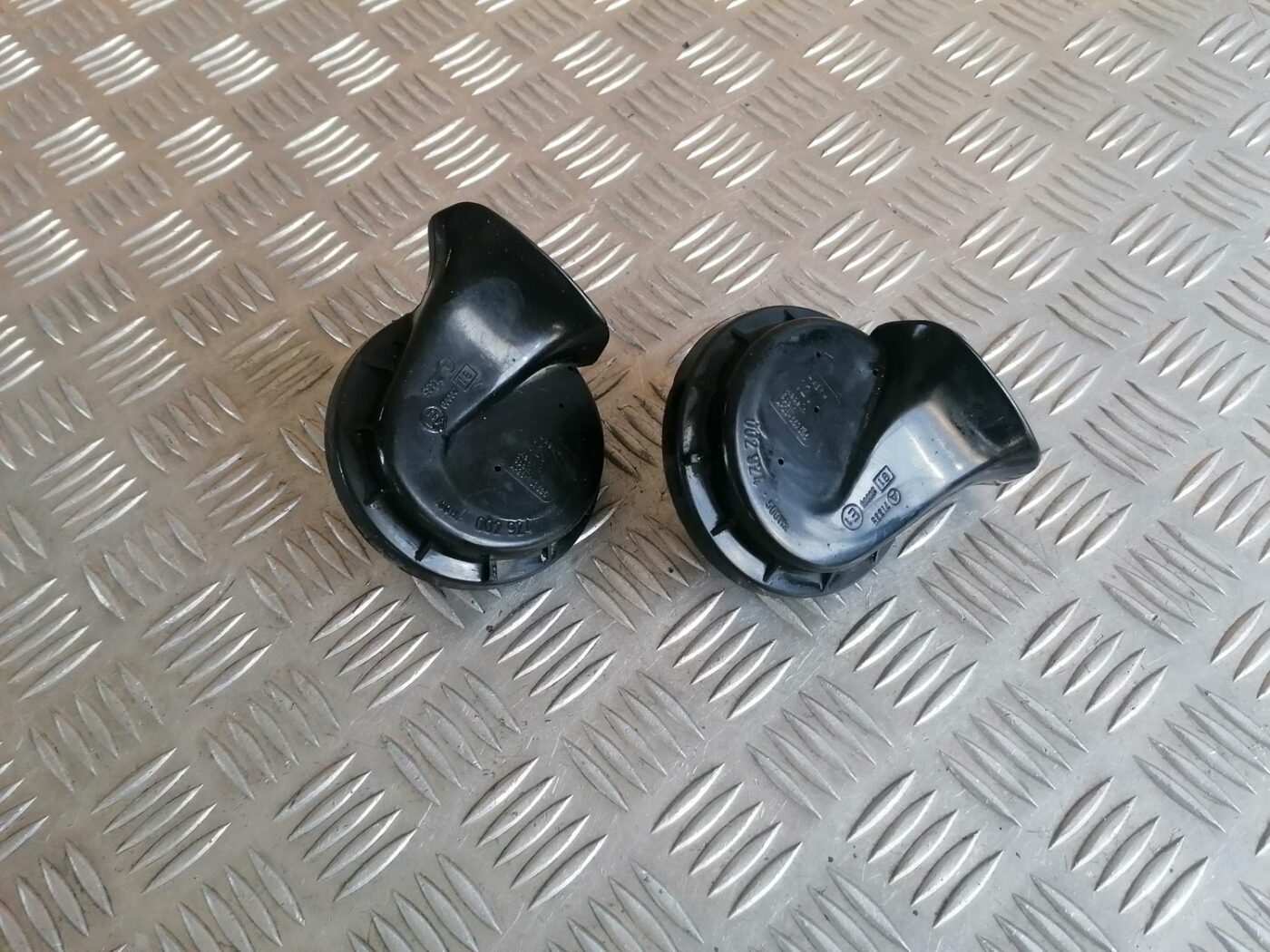 Skaņas signāls priekš OPEL VECTRA C 2002 2 Skaņas signāls priekš OPEL VECTRA C 2002