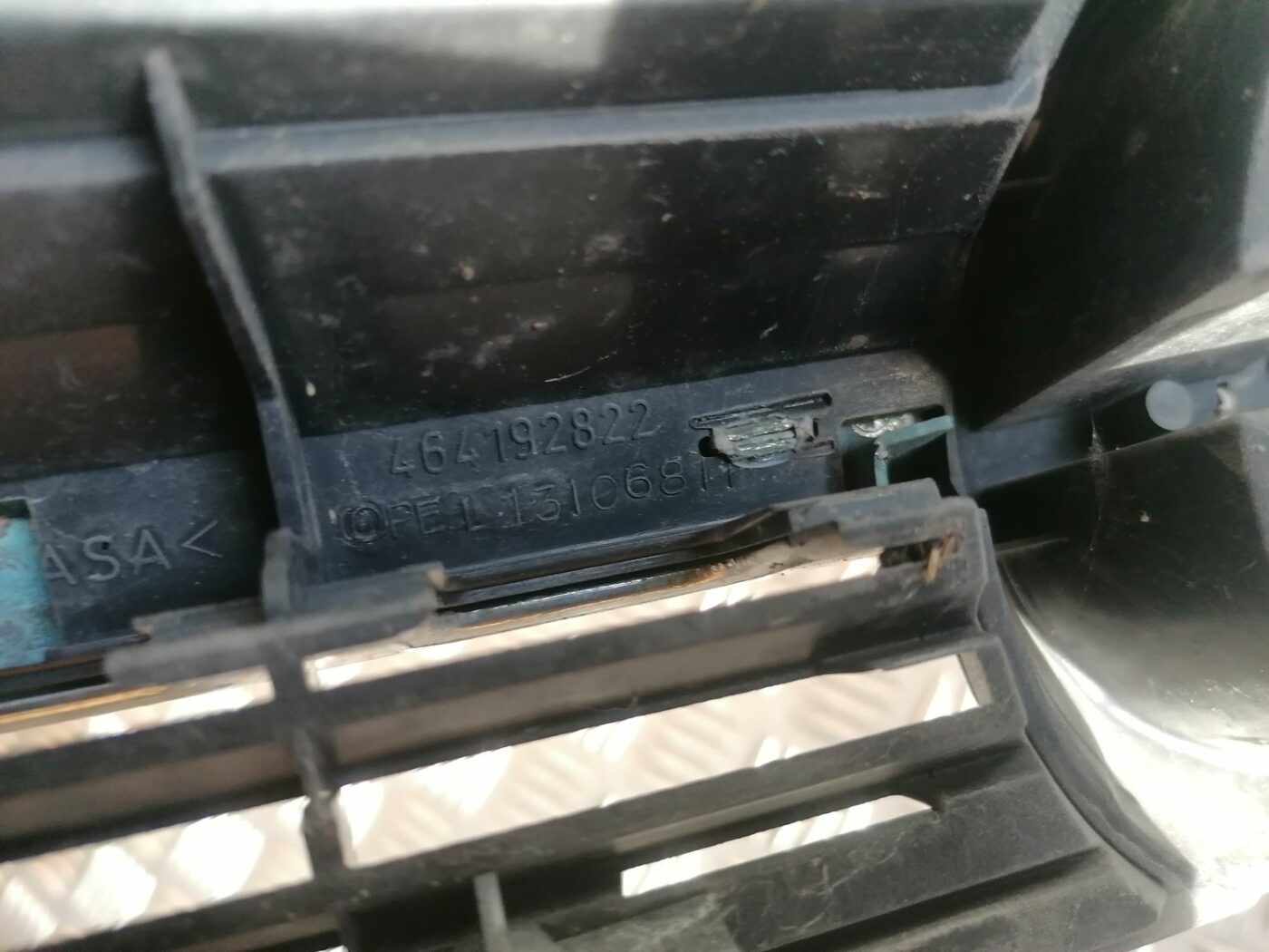 Bufera reste priekš OPEL VECTRA C 2002 5 Bufera reste priekš OPEL VECTRA C 2002