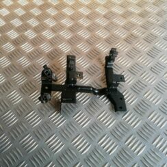 Dzinēja kabeļa vadu atbalsta plāksne priekš OPEL VECTRA C 2002