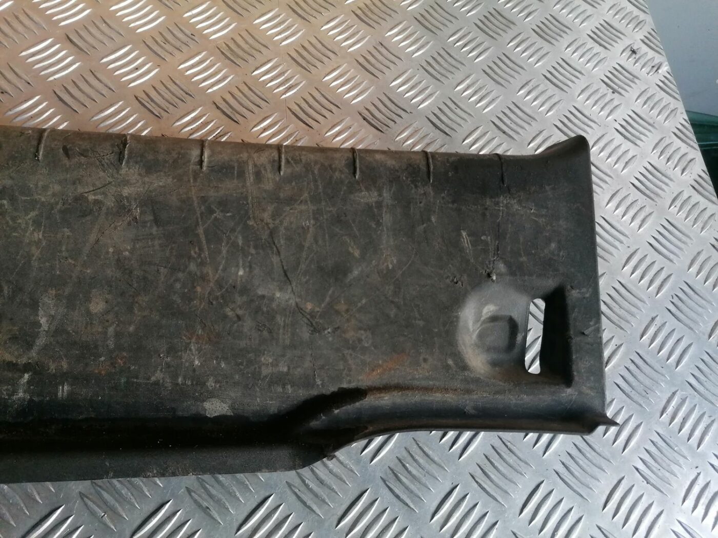 Bagažnieka nodalījuma sliekšņa uzlika priekš OPEL VECTRA C 2002