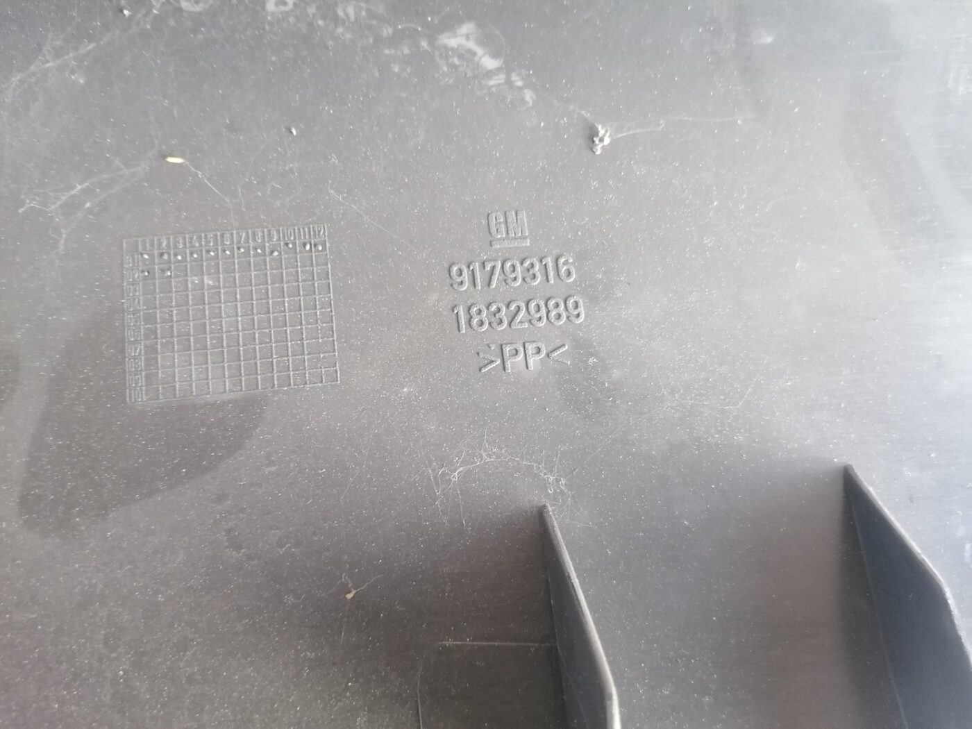 Bagažnieka nodalījuma sliekšņa uzlika priekš OPEL VECTRA C 2002