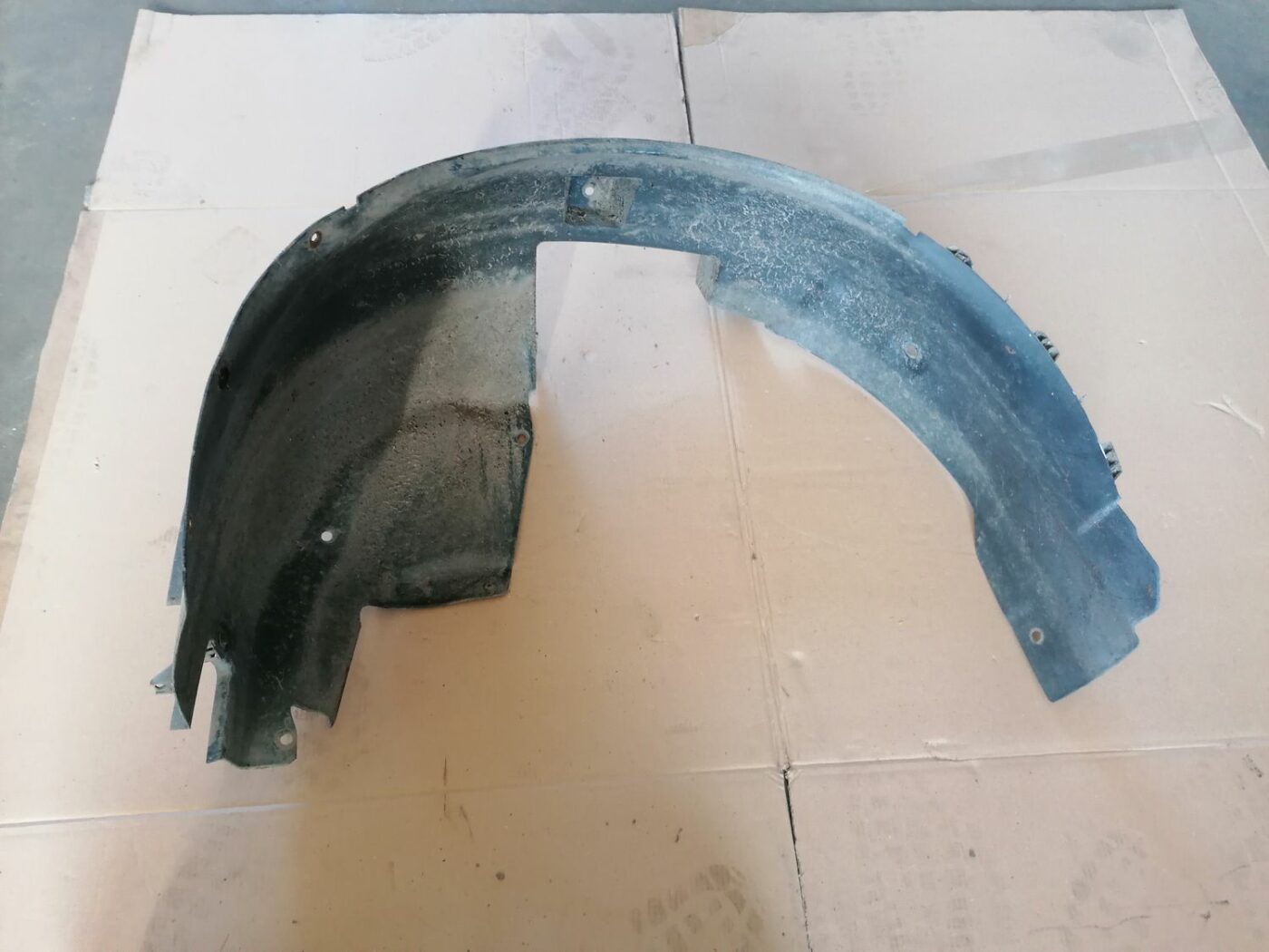 Priekšējais kreisais paspārns priekš OPEL VECTRA C 2002 1 Priekšējais kreisais paspārns priekš OPEL VECTRA C 2002