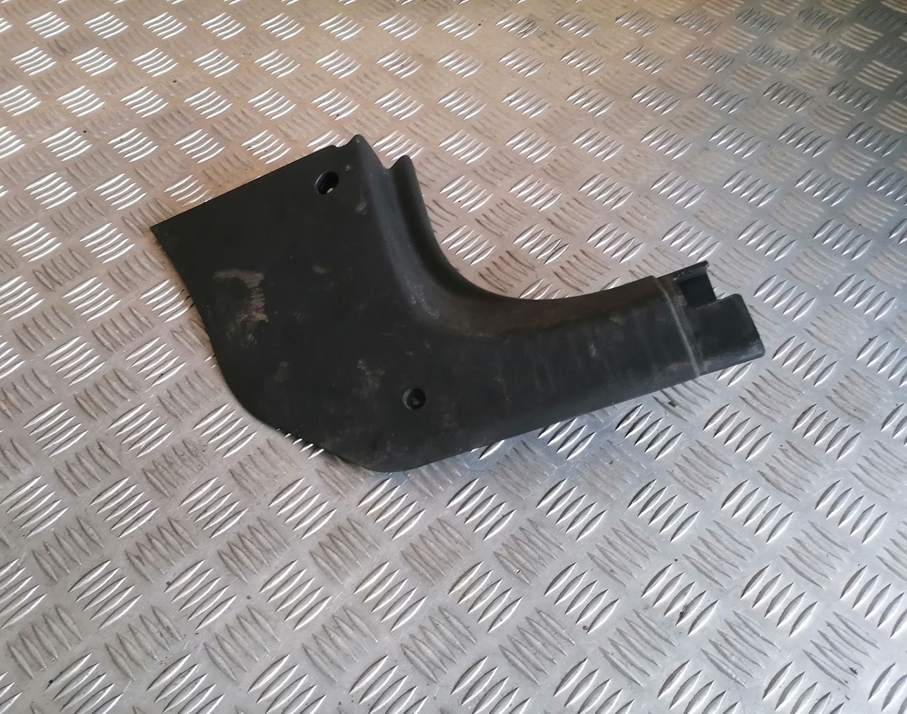 Sliekšņa priekšēja laba uzlika (salonā) priekš OPEL VECTRA C 2002