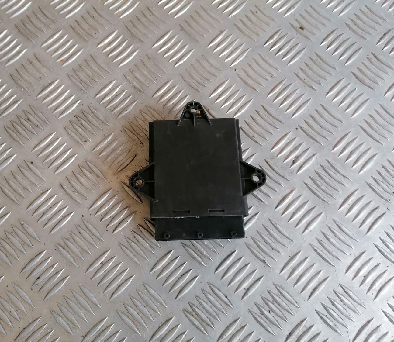 Durvju vadības bloks priekš OPEL VECTRA C 2002 3 Durvju vadības bloks priekš OPEL VECTRA C 2002