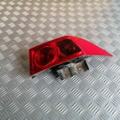 Aizmugurējais labais lukturis priekš HONDA ACCORD 2008