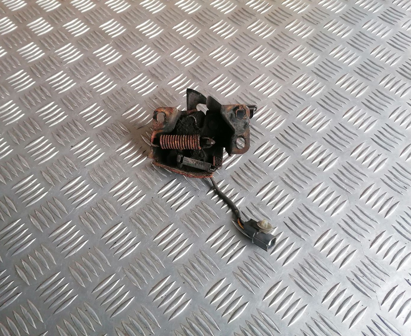 Pārsega atveršanas rokturis priekš HONDA ACCORD 2008