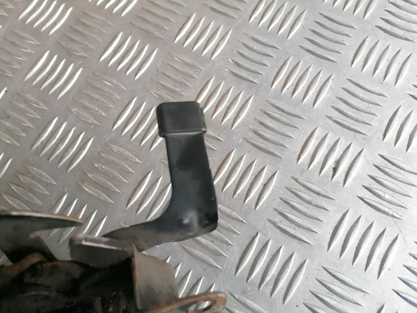 Pārsega atveršanas rokturis priekš HONDA ACCORD 2008