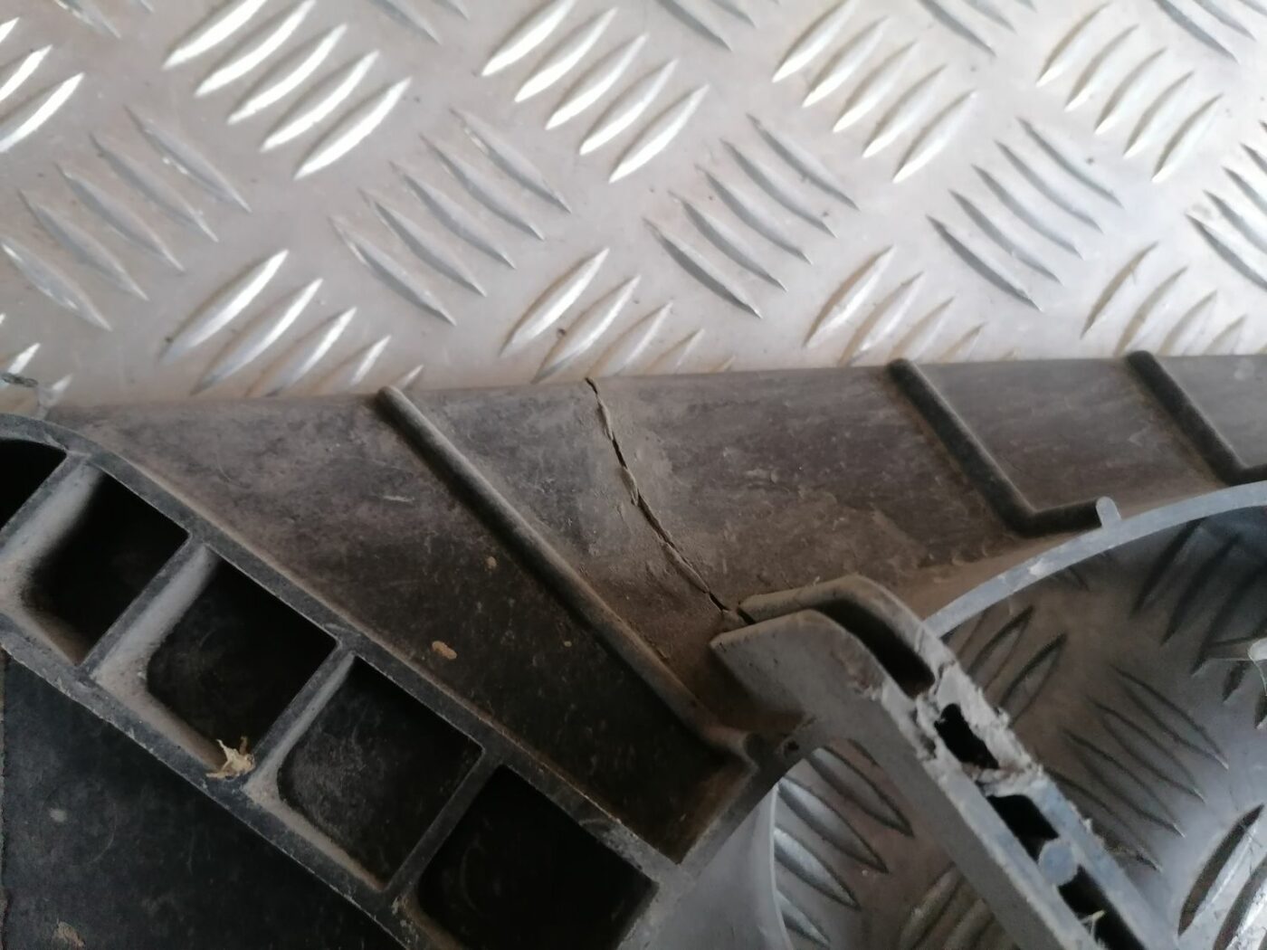 Dzesēšanas radiatora ventilators priekš HONDA ACCORD 2008