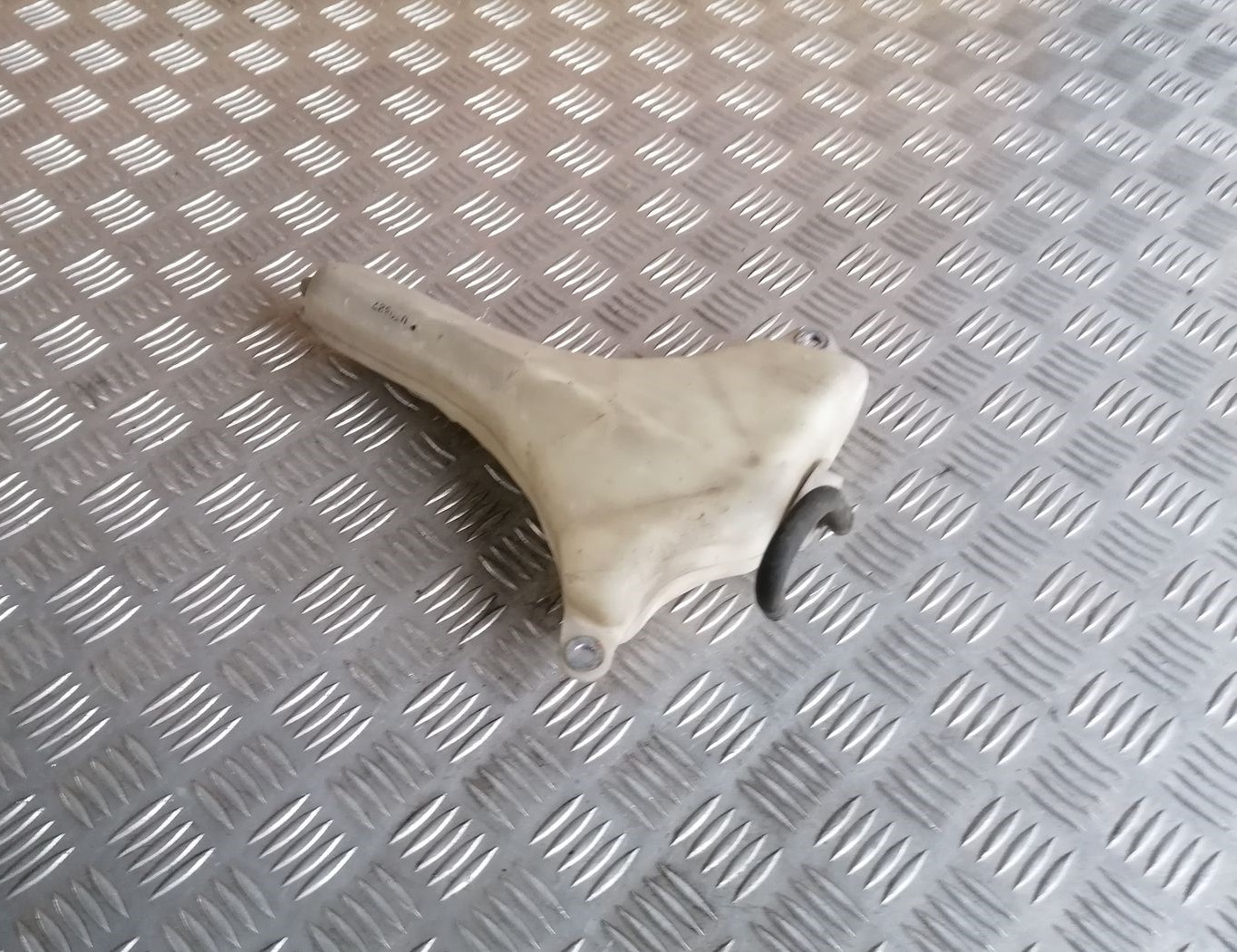 Dzesēšanas šķidruma tvertne priekš HONDA ACCORD 2008 6 Dzesēšanas šķidruma tvertne priekš HONDA ACCORD 2008