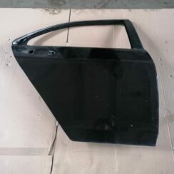 Aizmugurējās labās durvis priekš HONDA ACCORD 2008