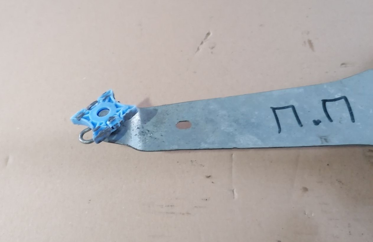 Stikla pacelšanas mehānisms priekšējais labais priekš VOLVO S60 2004