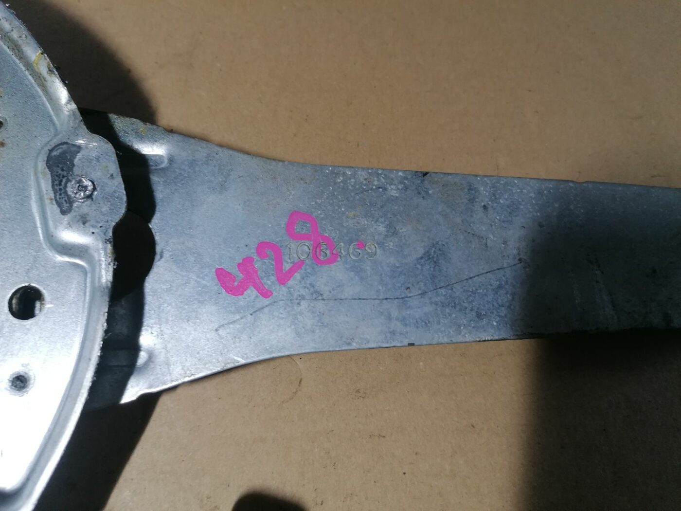 Stikla pacelšanas mehānisms priekšējais labais priekš VOLVO S60 2004