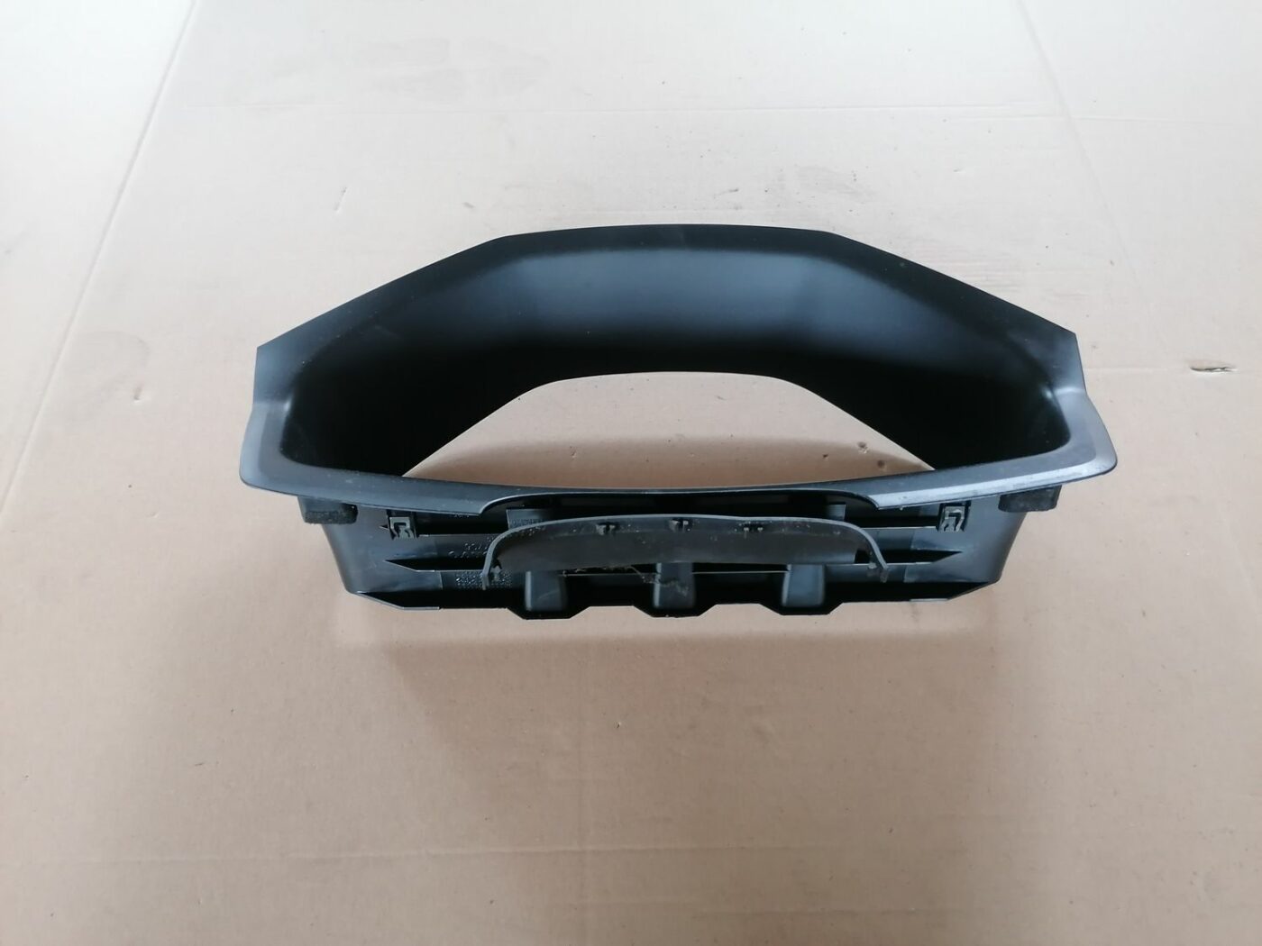 Spidometra apdare priekš VOLVO S60 2004 1 Spidometra apdare priekš VOLVO S60 2004