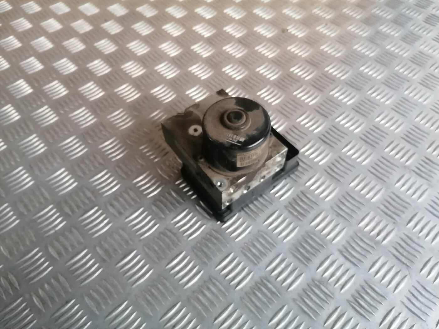 ABS bloks priekš VOLVO S60 2004