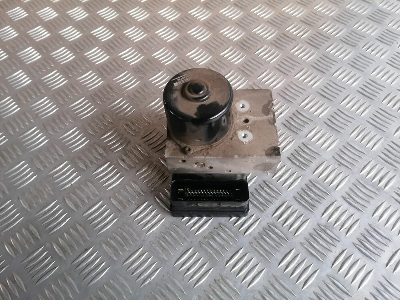 ABS bloks priekš VOLVO S60 2004