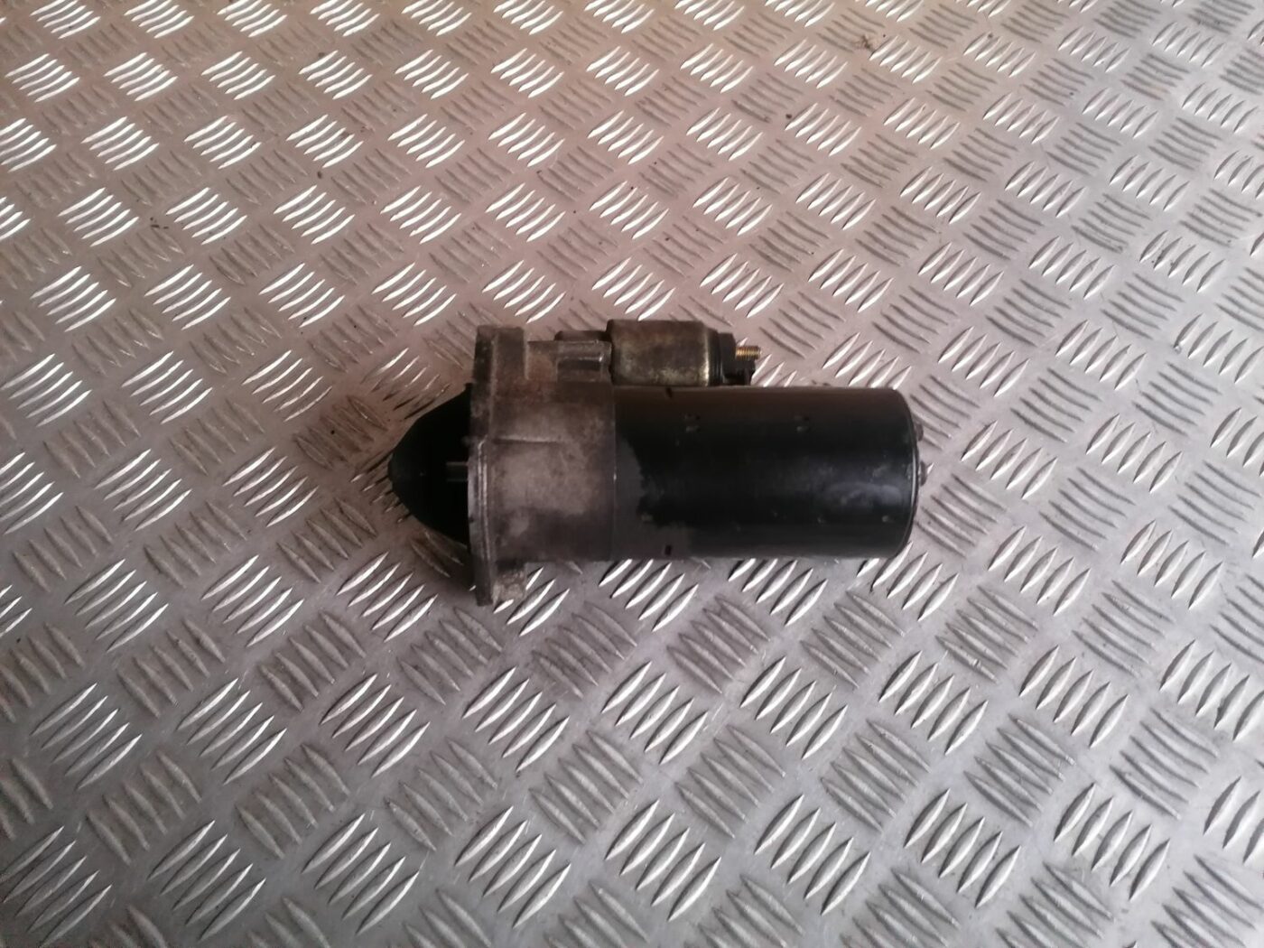 Starteris priekš VOLVO S60 2004