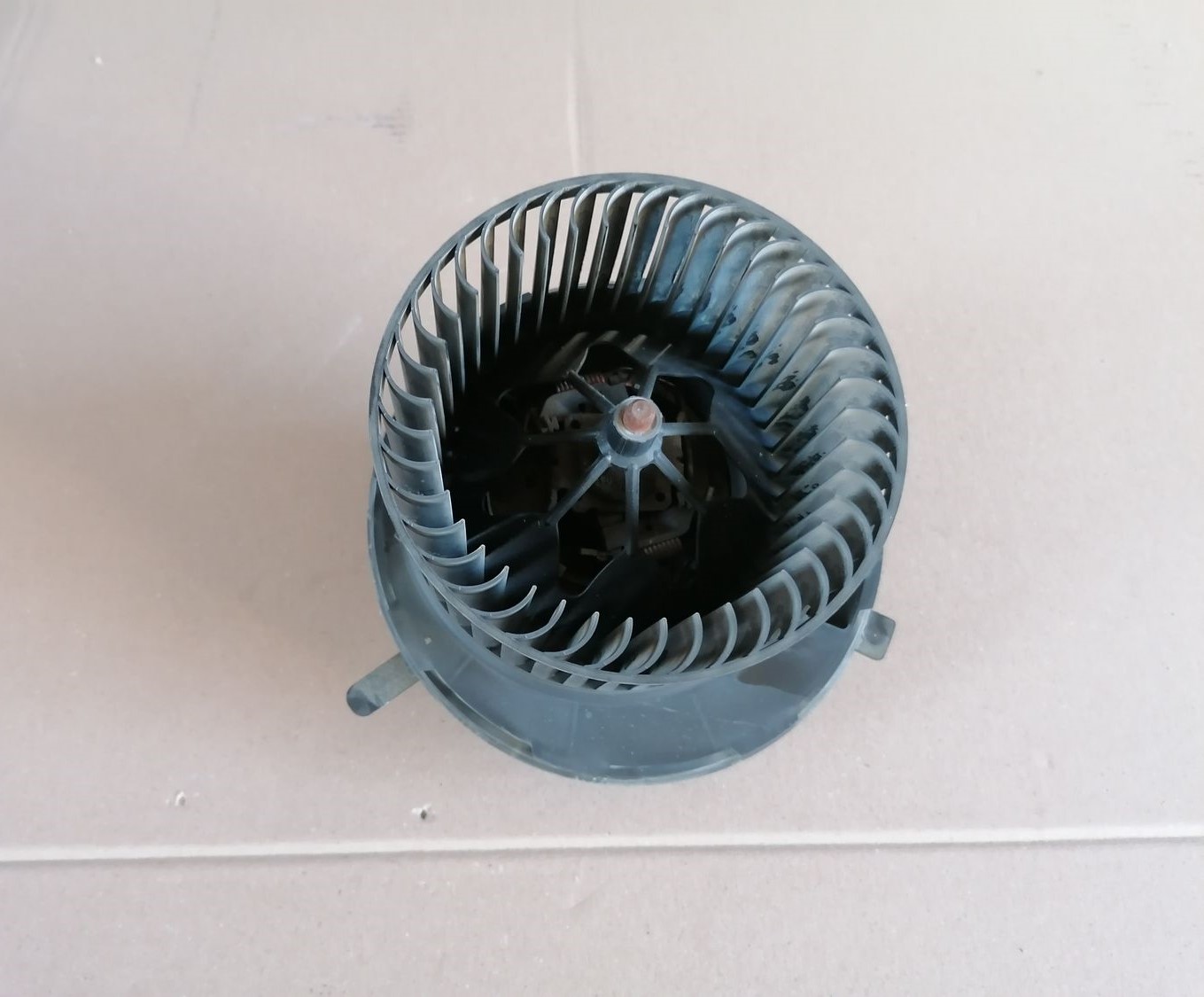 Salona ventilators priekš SKODA YETI 2012 3 Salona ventilators priekš SKODA YETI 2012