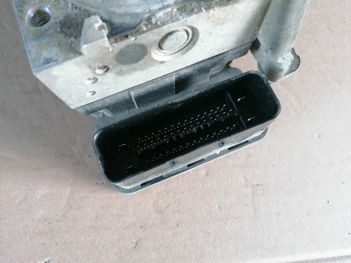 ABS bloks priekš SKODA YETI 2012