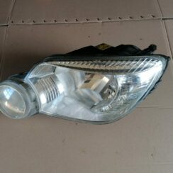 Priekšējais kreisais lukturis priekš SKODA YETI 2012