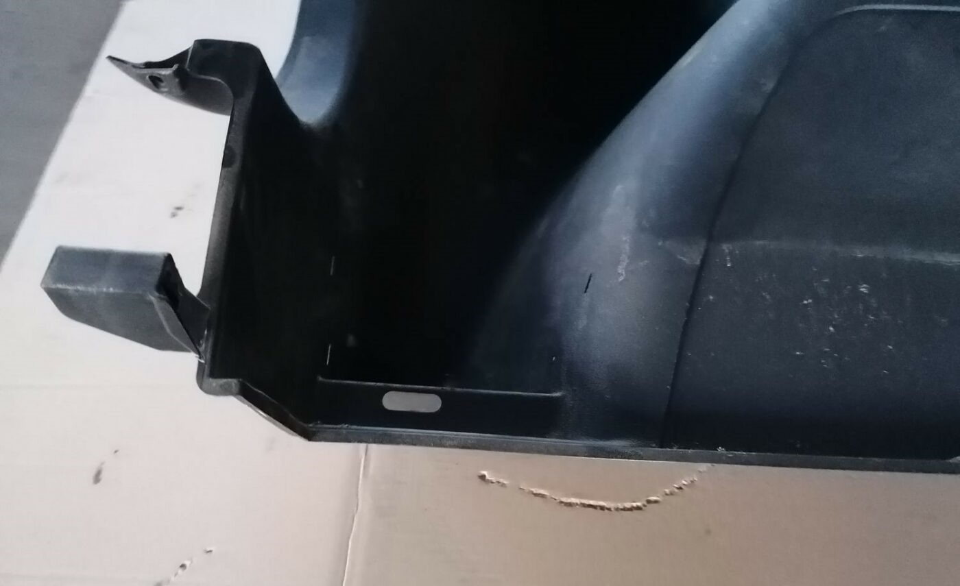 Bagāžnieka nodalījuma sānu apdare priekš SKODA YETI 2012 5 Bagāžnieka nodalījuma sānu apdare priekš SKODA YETI 2012