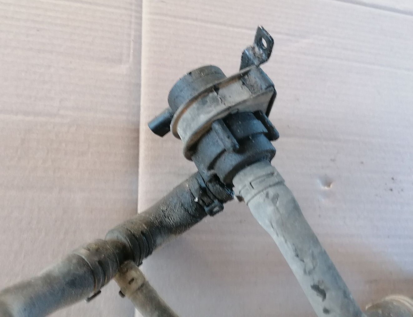 Dzesēšanas caurules priekš SKODA YETI 2012