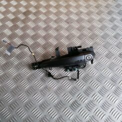 Priekšējāis kreisais durvju rokturis priekš BMW 1 E87 2007 GRAPHITE