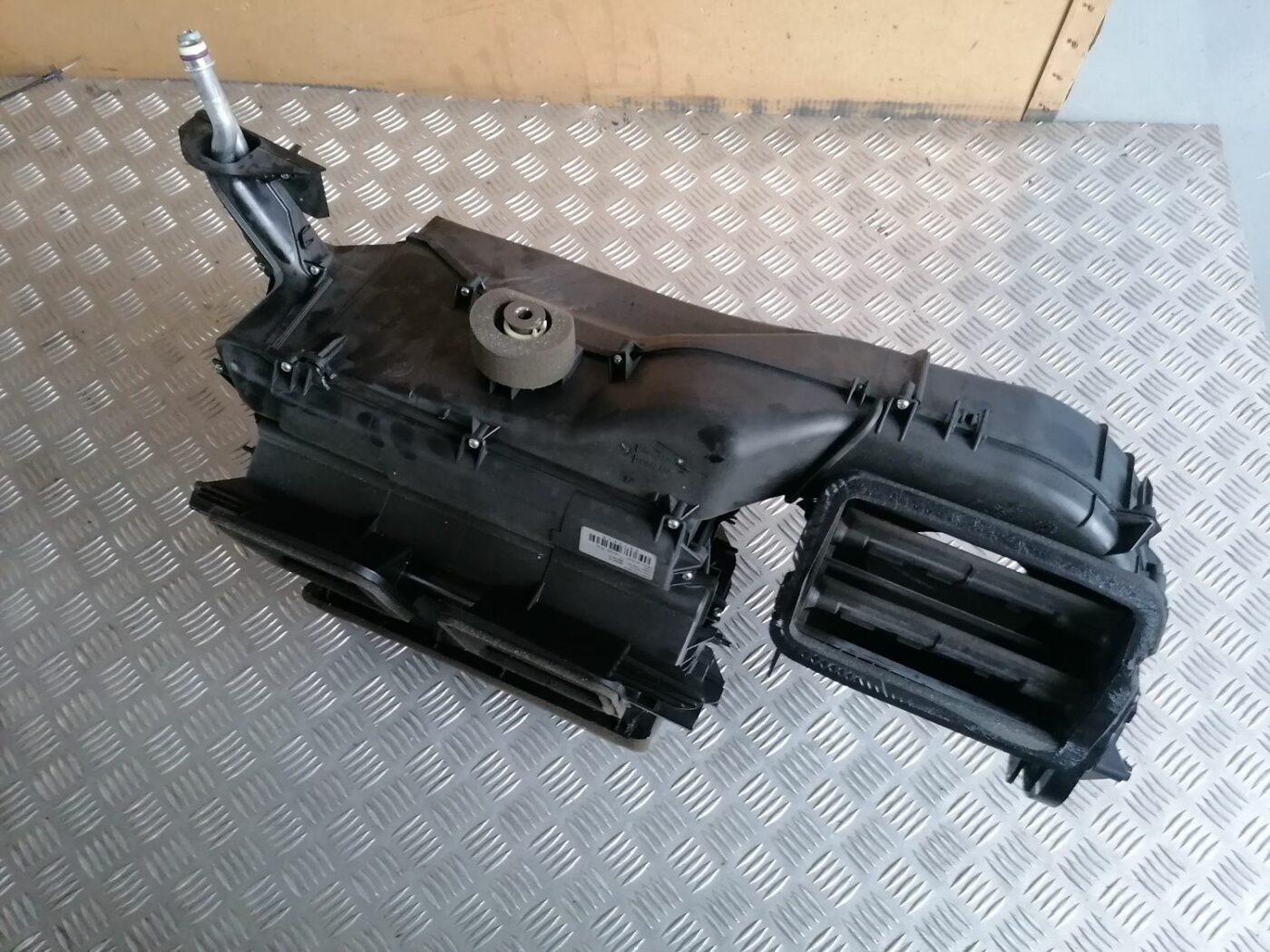 Salona sildītājs priekš BMW 1 E87 2007 GRAPHITE