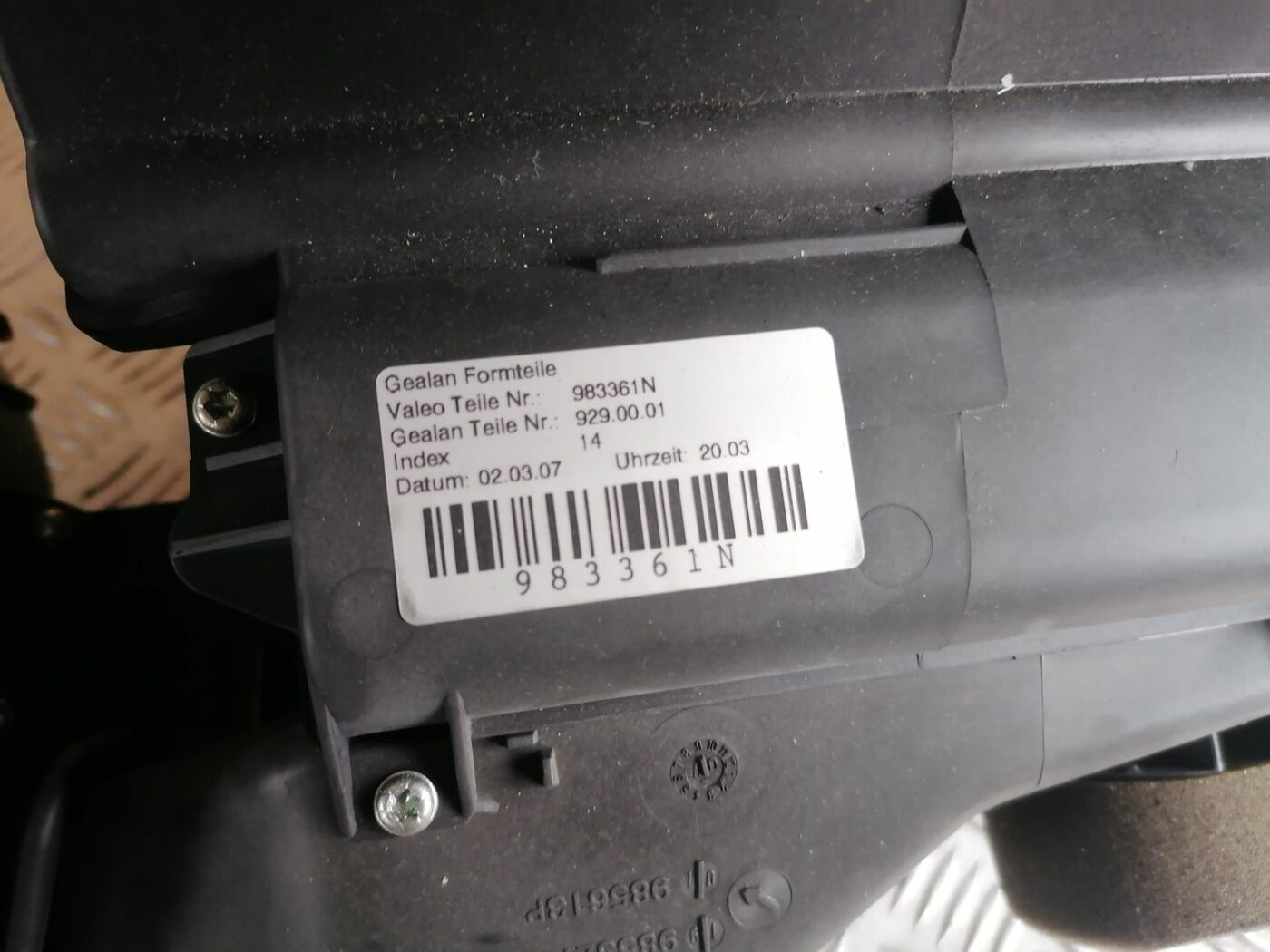 Salona sildītājs priekš BMW 1 E87 2007 GRAPHITE