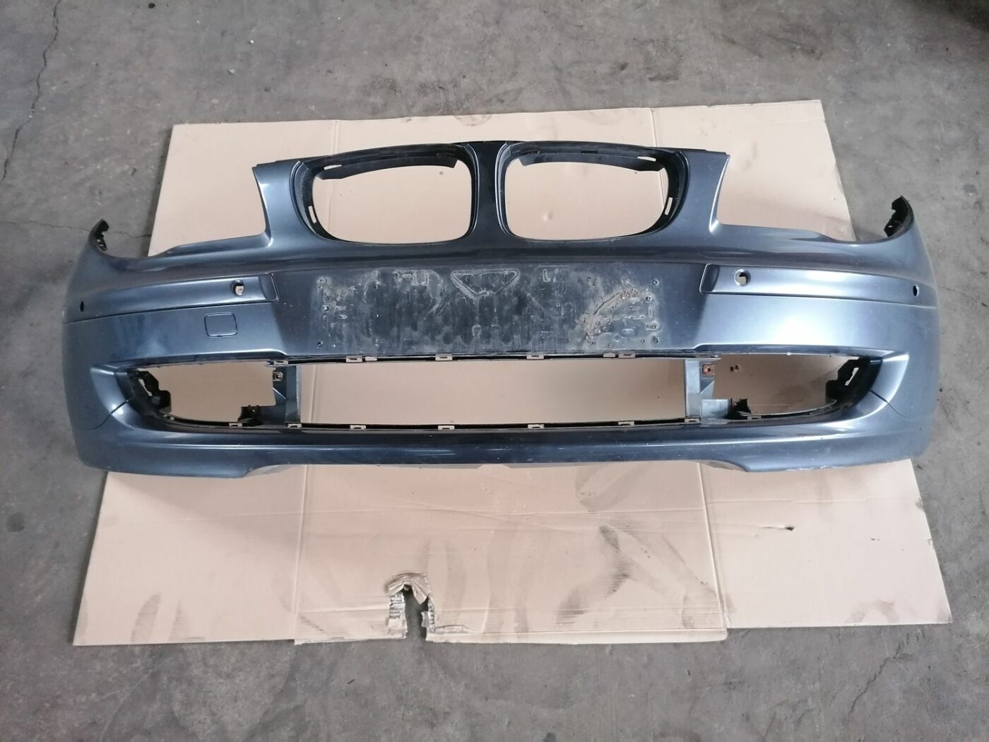 Priekšējais buferis priekš BMW 1 E87 2007 GRAPHITE