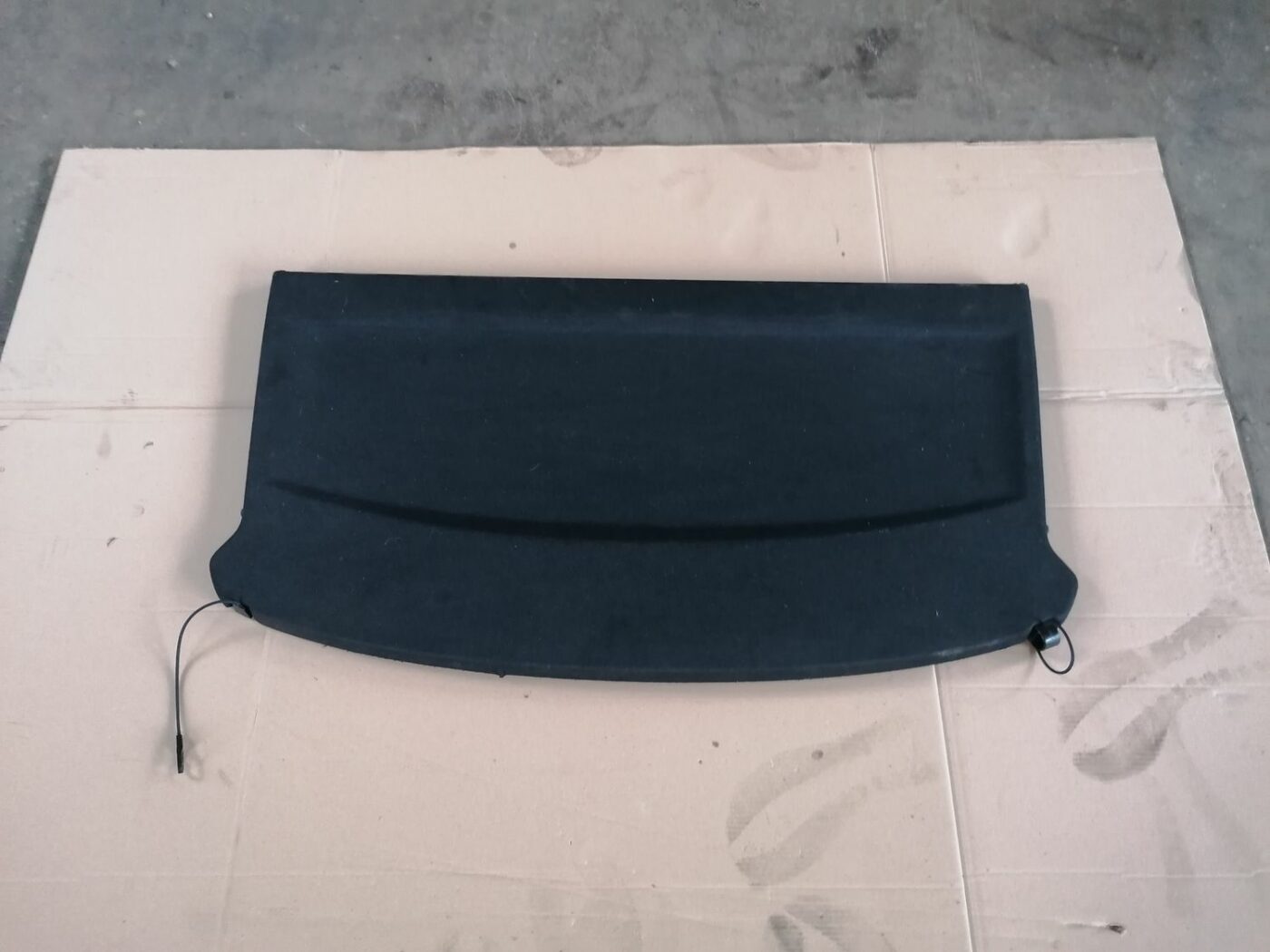 Bagāžnieka nodalījuma plaukts priekš BMW 1 E87 2007 GRAPHITE 1 Bagāžnieka nodalījuma plaukts priekš BMW 1 E87 2007 GRAPHITE