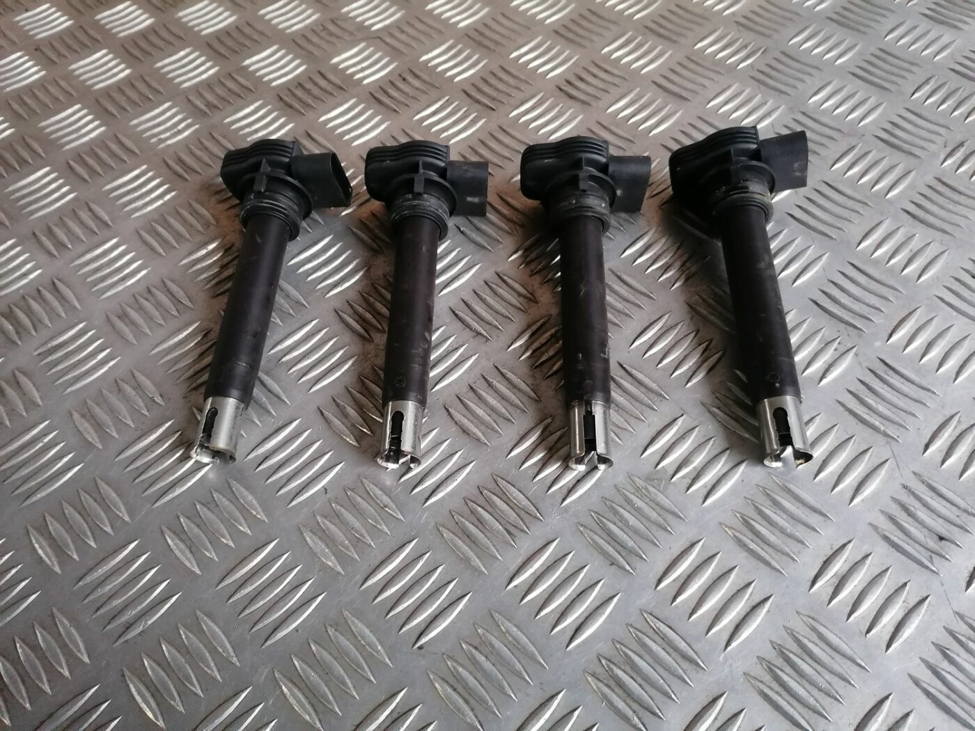 Augstsprieguma spole priekš SKODA OCTAVIA 2012