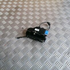 Aizmugurējo labo durvju slēdzene priekš SKODA OCTAVIA 2012