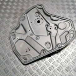 Stikla pacelšanas mehānisma panele priekš SKODA OCTAVIA 2012