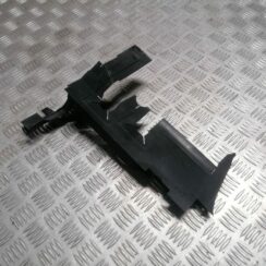 Ieplūdes gaisa deflektors/Difuzors priekš SKODA OCTAVIA 2012