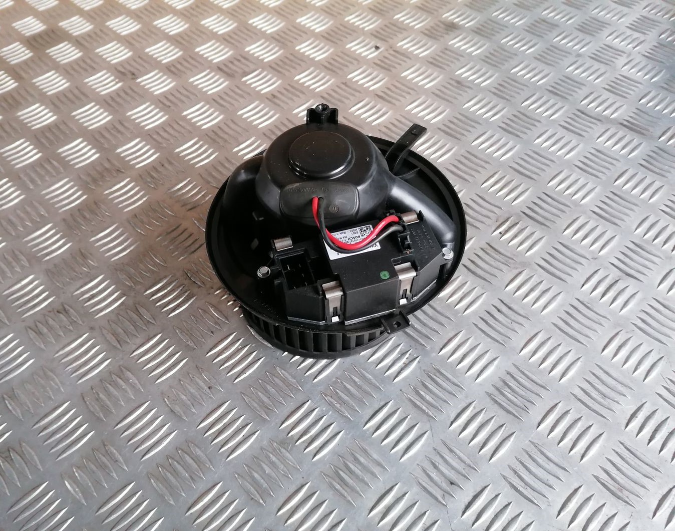 Salona ventilators priekš SKODA OCTAVIA 2012 1 Salona ventilators priekš SKODA OCTAVIA 2012