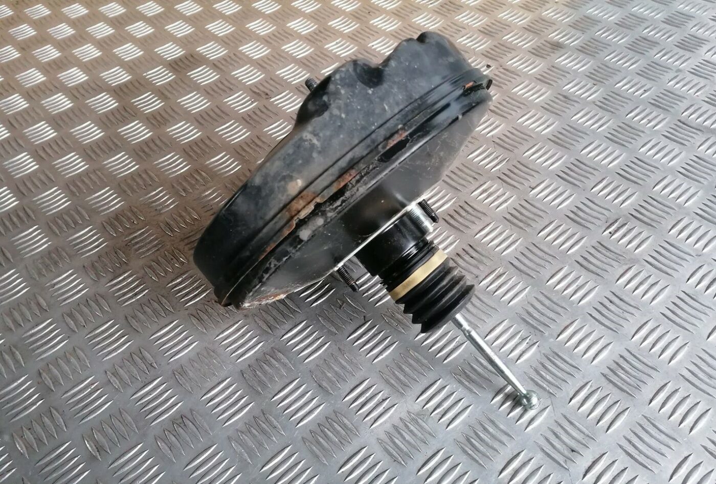 Vakuuma bremžu pastiprinātājs priekš SKODA OCTAVIA 2012 4 Vakuuma bremžu pastiprinātājs priekš SKODA OCTAVIA 2012