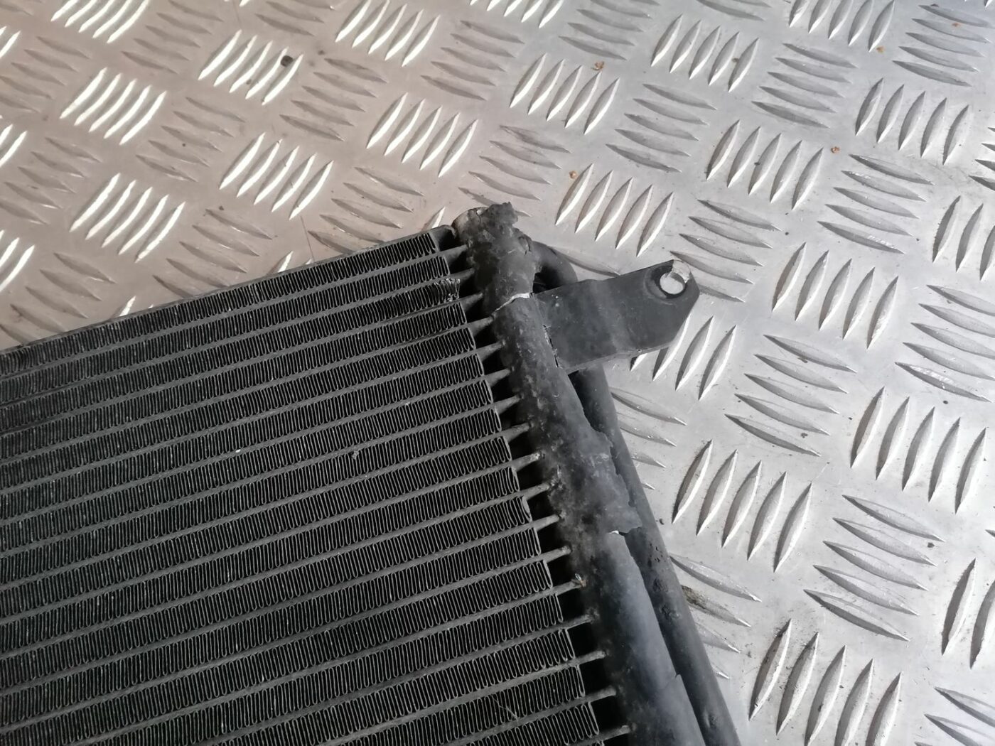 Gaisa kondicioniera radiators priekš SKODA OCTAVIA 2012