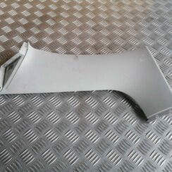 Bagažnieka nodalījuma statnes apdare priekš SKODA OCTAVIA 2012